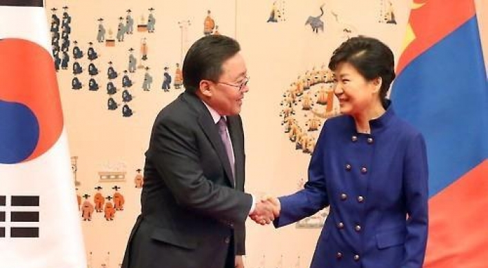 Korea, Mongolia agree to seek increase in flights, bolster development cooperation