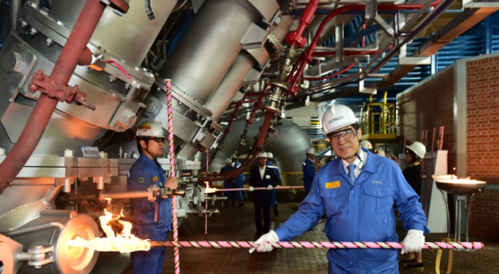 [Photo News] POSCO’s enlarged blast furnace