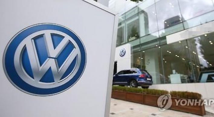 Prosecutors summon VW exec over emissions scandal