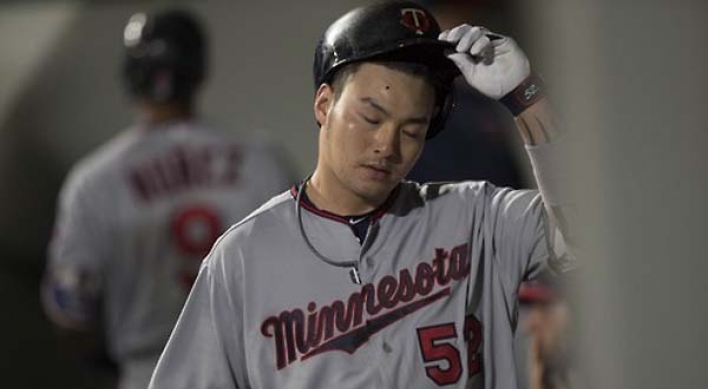 Twins' Park Byung-ho falls to Mendoza Line after hitless day