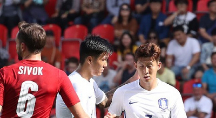 Tottenham's Son Heung-min named to Korean Olympic squad