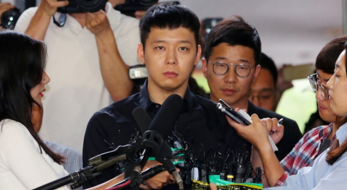 Park Yoo-chun questioned on sex assault charges