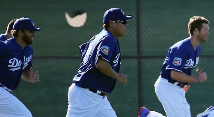 Dodgers' Ryu Hyun-jin to return from shoulder surgery this week