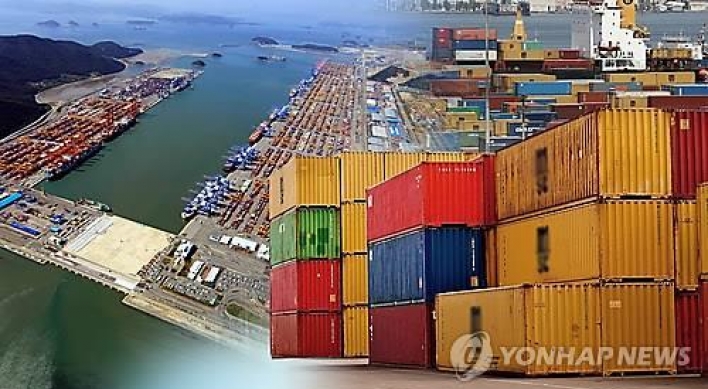 Korea's exports tumble 10.2% on-year in July