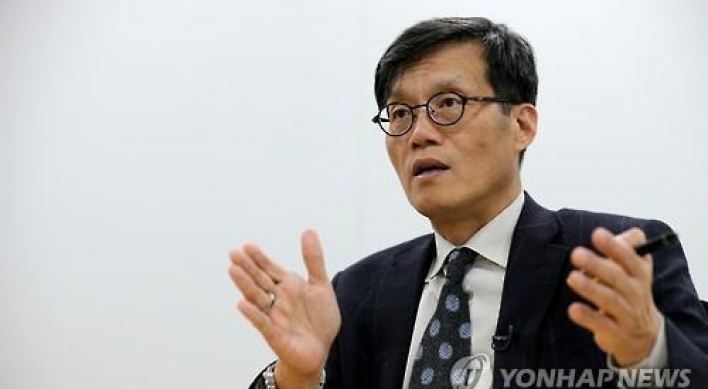 IMF director advises Seoul to deregulate service sector