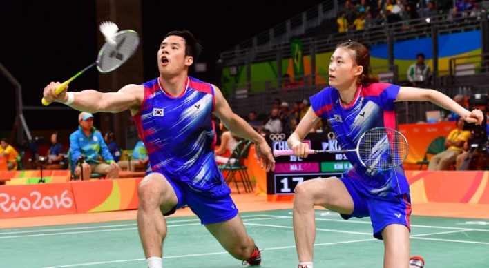 Korean badminton duo eliminated in mixed doubles quarters