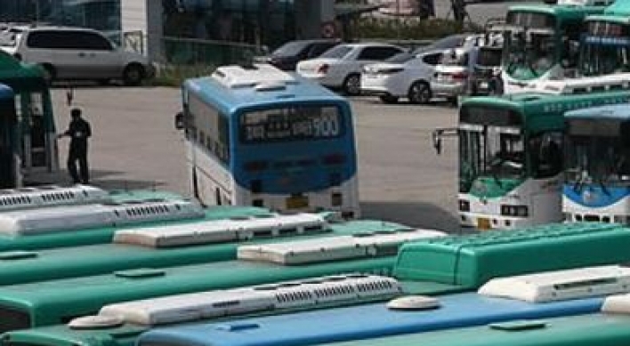 Seoul bus drivers quit early: report