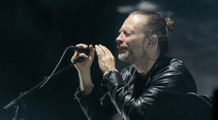 Radiohead to headline Glastonbury music festival in 2017