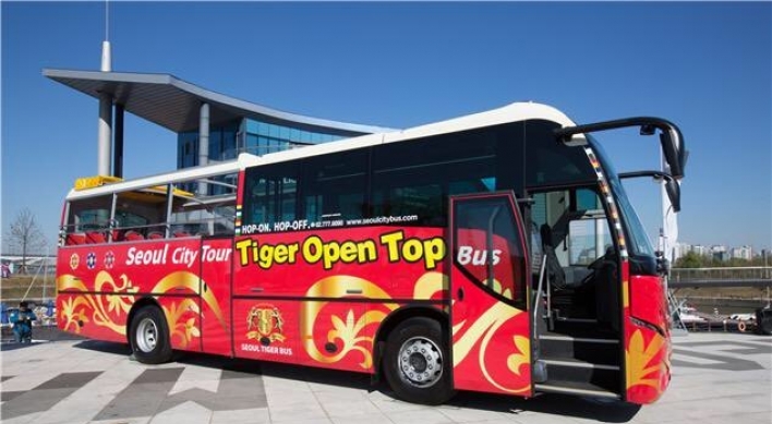 New city tour bus debuts in Seoul