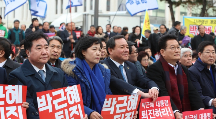 Park's actions warrant impeachment: scholars