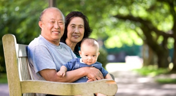 Grandparents are happier, healthier when living with grandchildren: study