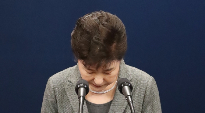 Park calls on parliament to decide her resignation