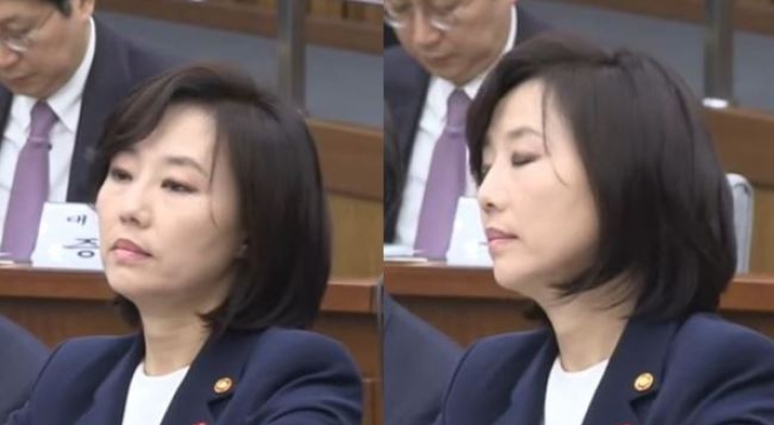 (영상) 조윤선 장관, 최순실 마사지 의혹에 ‘역대급 반응’
