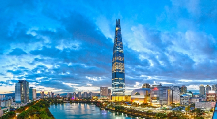 Lotte World Tower completed