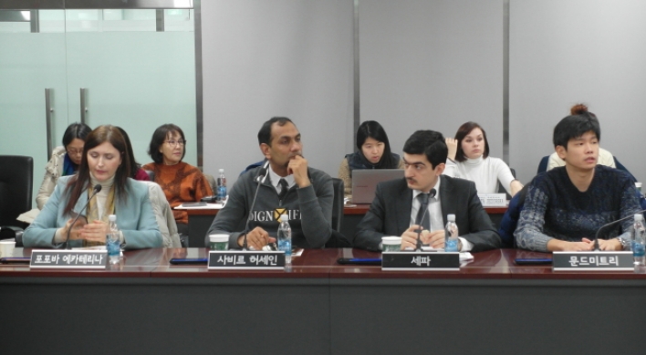 Expat council gathers to advise Seoul