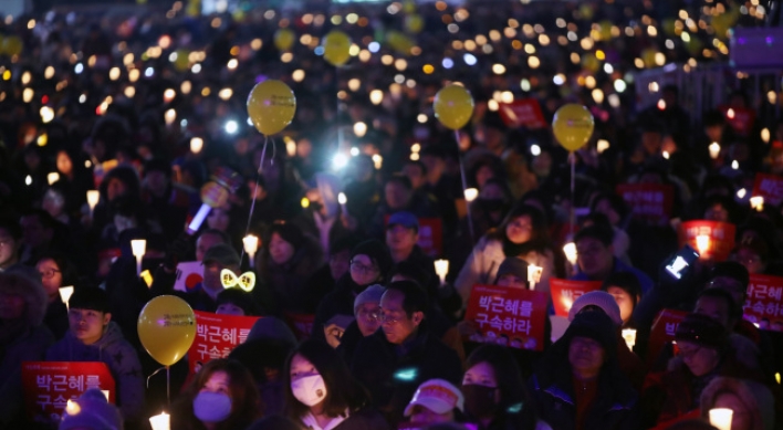 Koreans hold massive anti-Park rally for 8th weekend