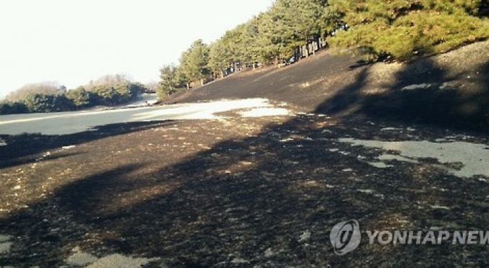 우병우 처가 소유 기흥골프장 잔디에 불...