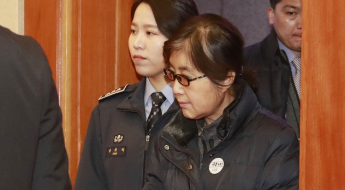 Choi defends Park in impeachment trial