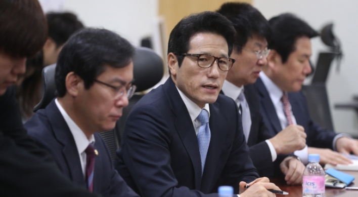 Bareun Party calls Moon's job pledge populist deceit