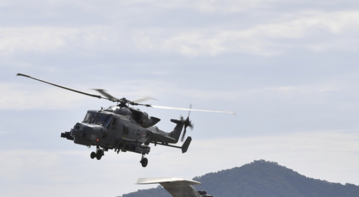 Navy deploys Wildcat choppers amid N. Korea submarine threats
