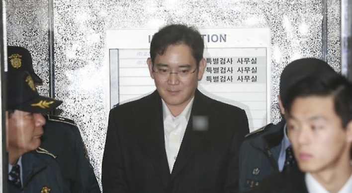 Samsung vows normal operation despite arrest