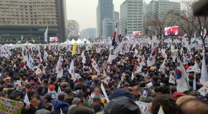 집회 끝나고 태극기를...버스기사 폭로