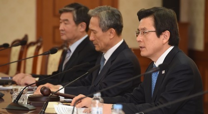 Hwang warns against NK attempts to worsen divisions following Park's dismissal