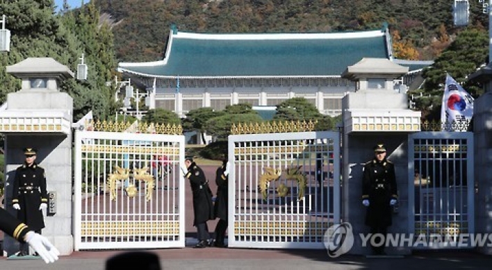 All eyes on Blue House as Korea awaits Park move