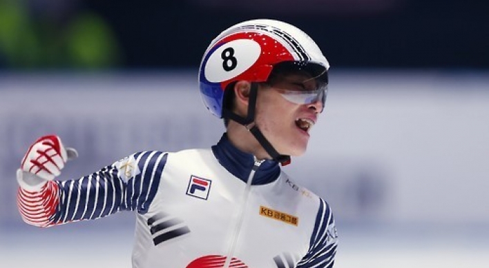 Korean short tracker wins world overall title, earns Olympic berth