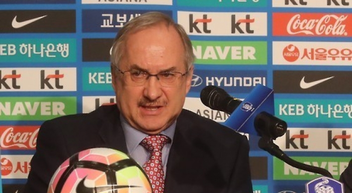 German set to become longest-serving nat'l football team coach for Korea