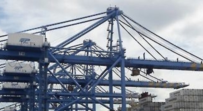 Korean shipbuilders eyeing reentry into container crane market