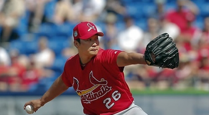 Cardinals' Oh Seung-hwan tosses 1st scoreless outing of season
