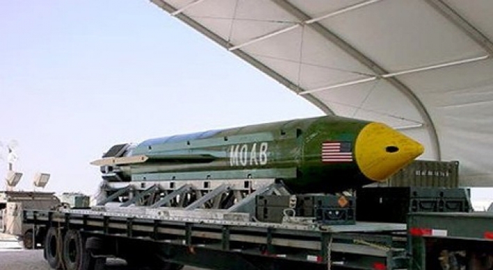 US expert: Trump's use of massive bomb in Afghanistan clear warning to NK
