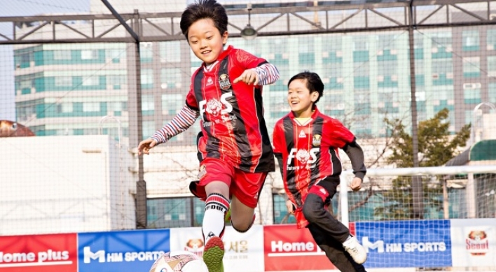 Homeplus to open 10 rooftop 5-a-side fields