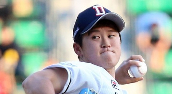 Korean baseball champs embrace pitcher investigated for illegal gambling