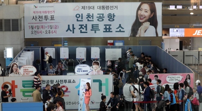 [From the Scene] Koreans flock to early voting booths