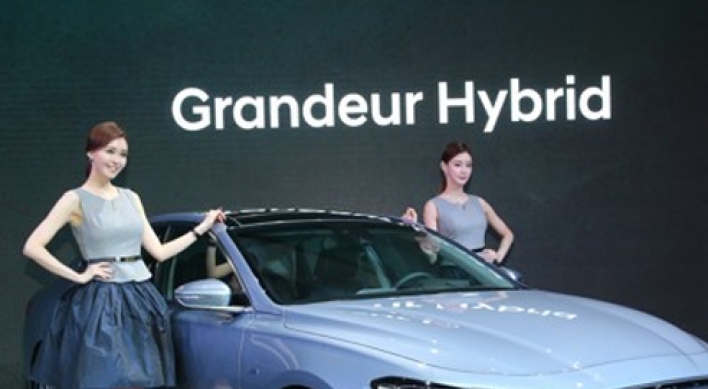 Korean midsize hybrid car market halved this year