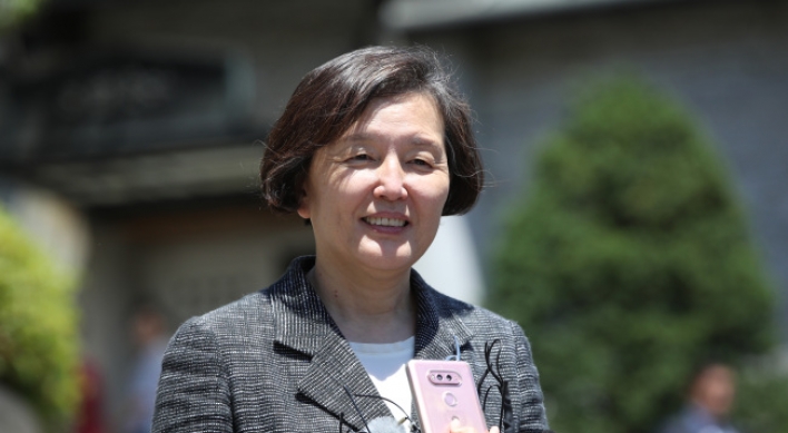 Ewha gets first directly elected president