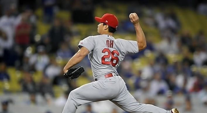 Cardinals' Oh Seung-hwan earns 30th MLB career save