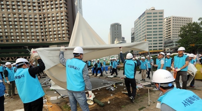 Seoul clears illegal camp of Park Geun-hye supporters