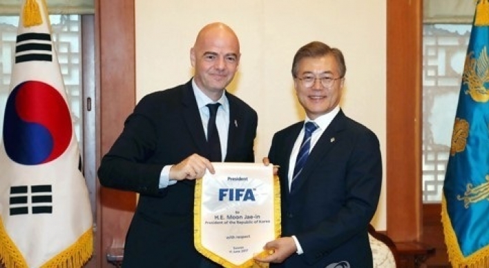 Korea faces roadblocks in bid to bring FIFA World Cup to NE Asia