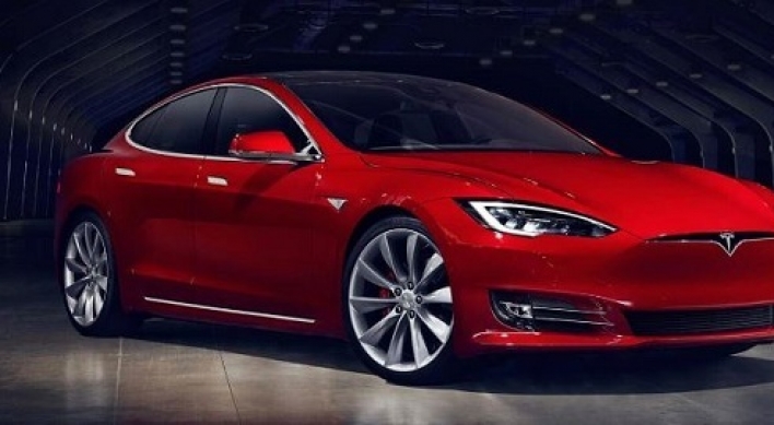 Tesla Korea begins deliveries of Model S 90D