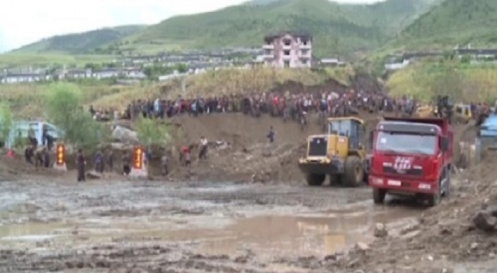 N.Koreans striving to prevent possible flood damage