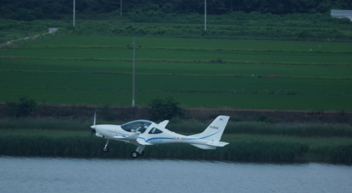 First Korean leisure sport aircraft KLA-100 takes maiden flight