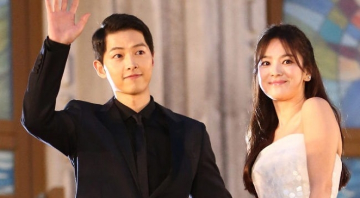 Taebaek hopes Songs will wed at ‘Descendants of the Sun’ theme park