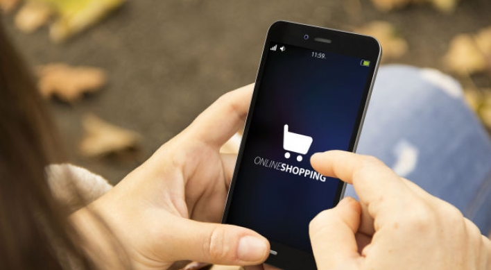 Online transactions one-fifth of purchases as mobile shopping soars: data
