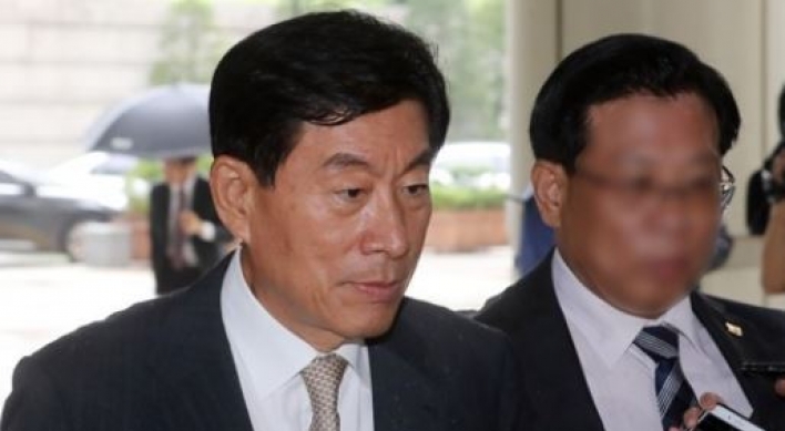 Prosecutors demand 4 yrs for ex-spy chief over election-meddling