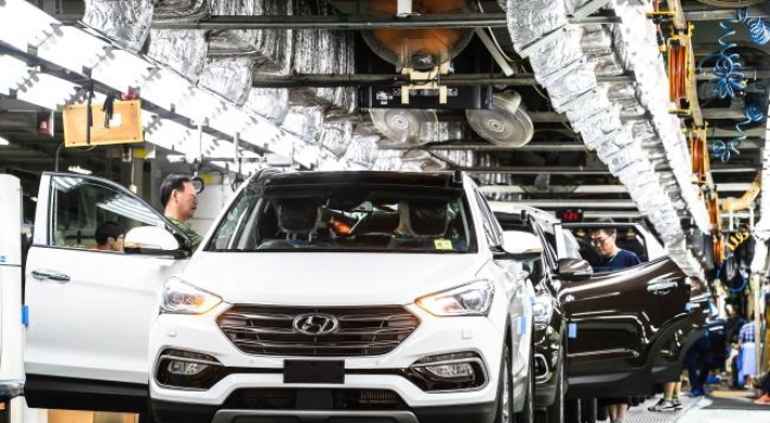 Labor costs at carmakers among highest last year