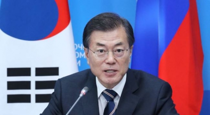 Moon's approval rating drops below 70% mark amid security jitters