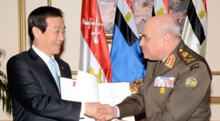 S. Korea, Egypt vow ties on N. Korea, defense industry